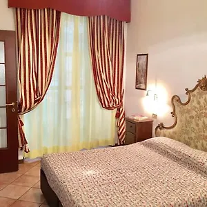  Appartement Flat In Piazza Duomo